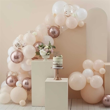 Peach, Hvid og Rose Gold  Ballon Dekoration